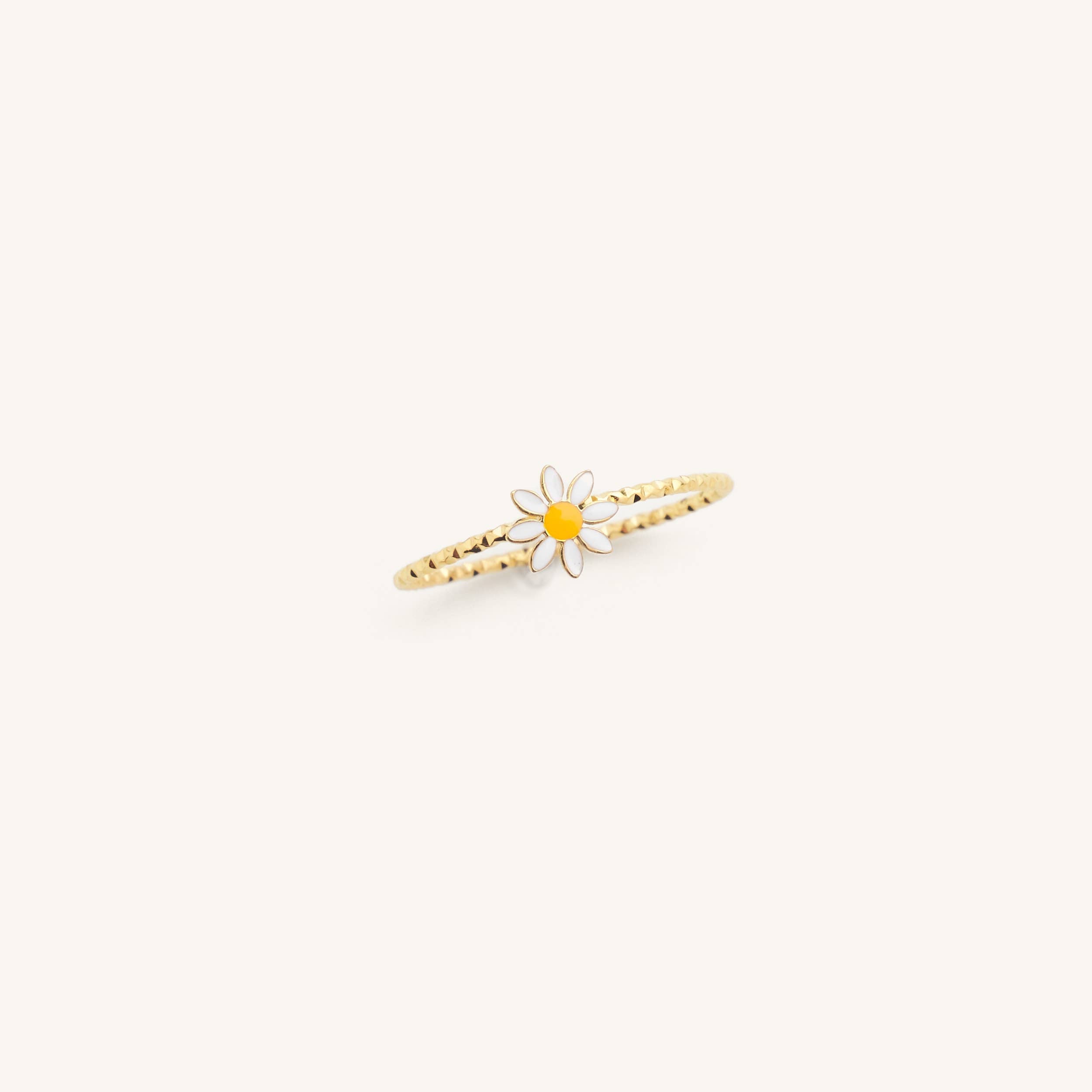 Dainty Daisy Gold Ring