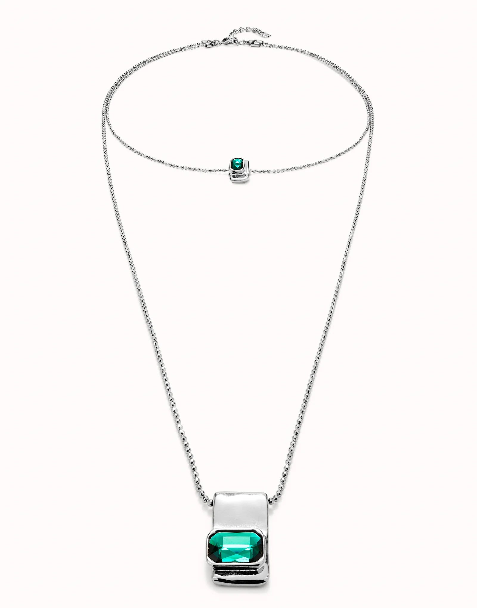 Double strand chain necklace with green crystals