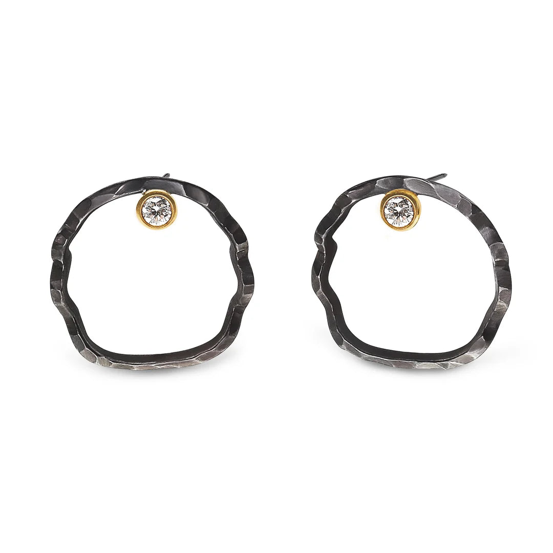 Open Silhouette Stud Earrings