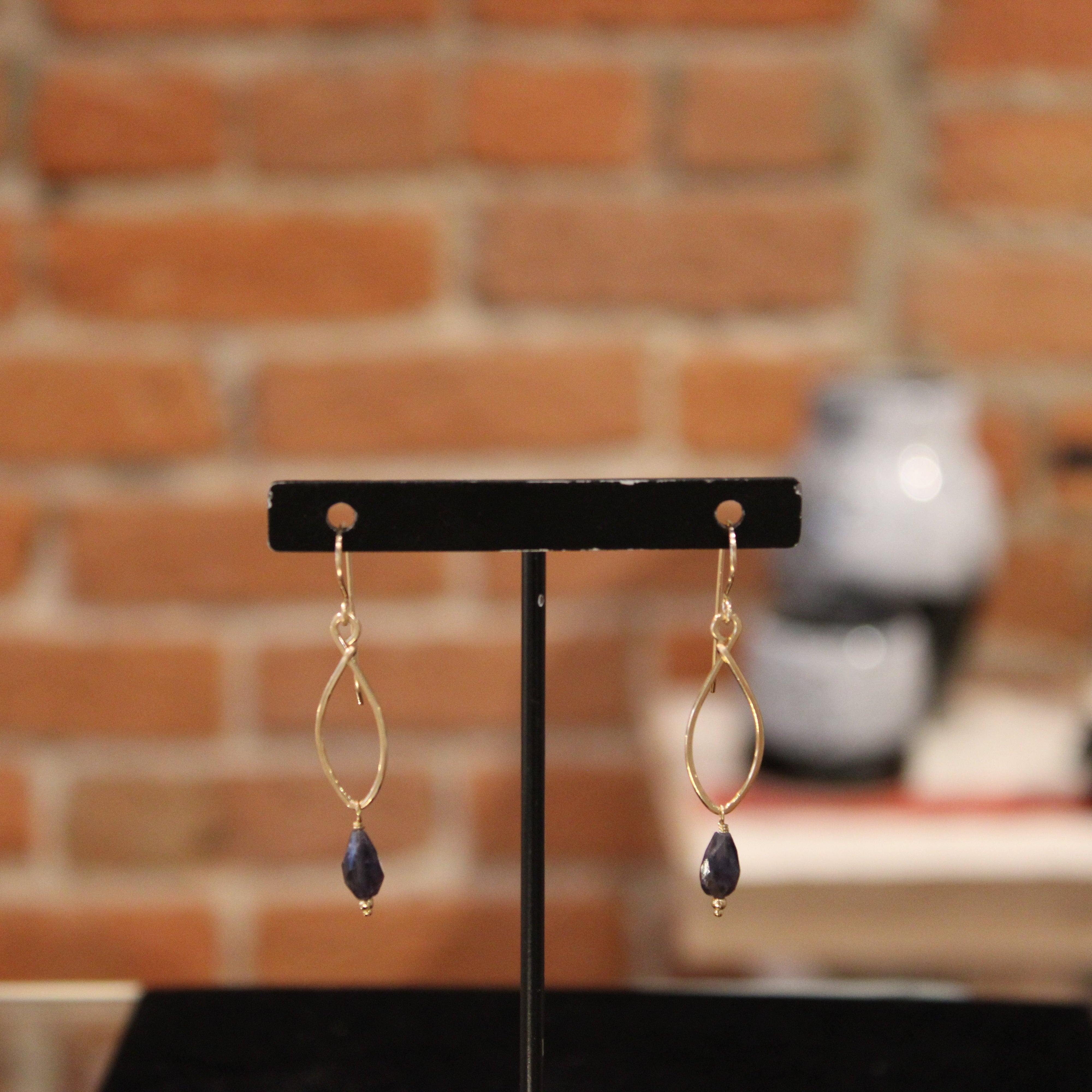 Lolite Single Stone Hoop