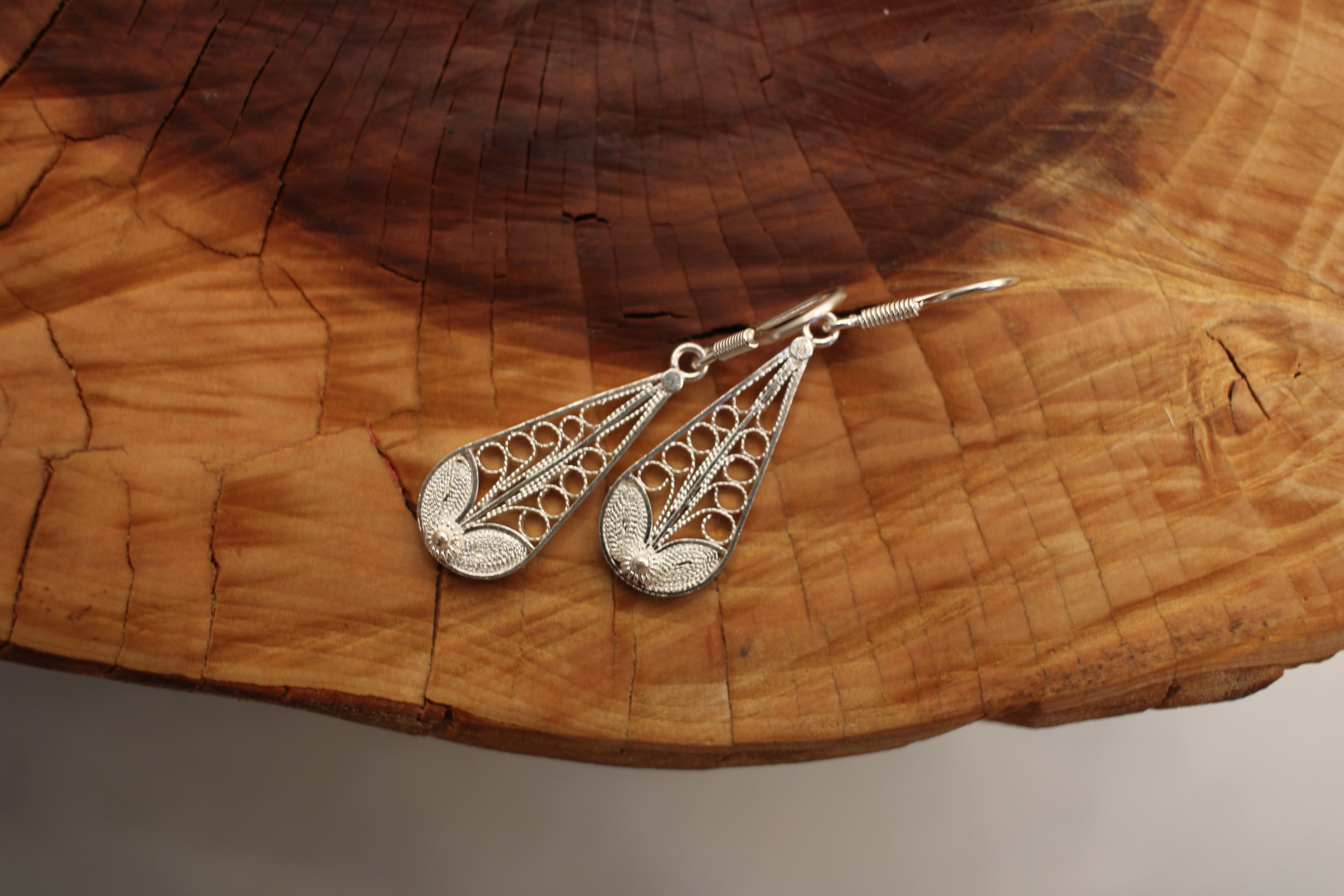 Filigree Orante Dangle