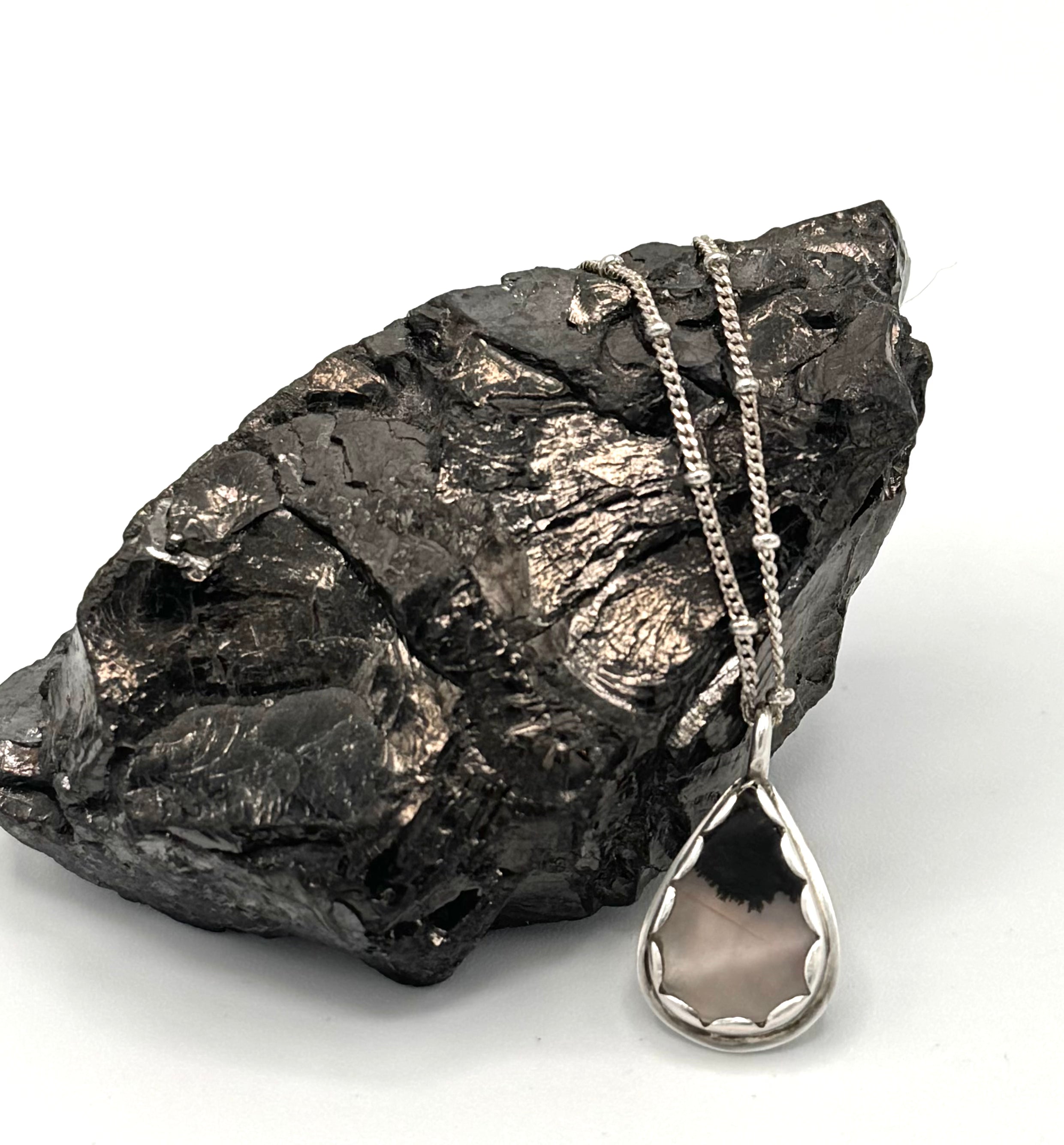 Small Pear Shape Dendrite Necklace