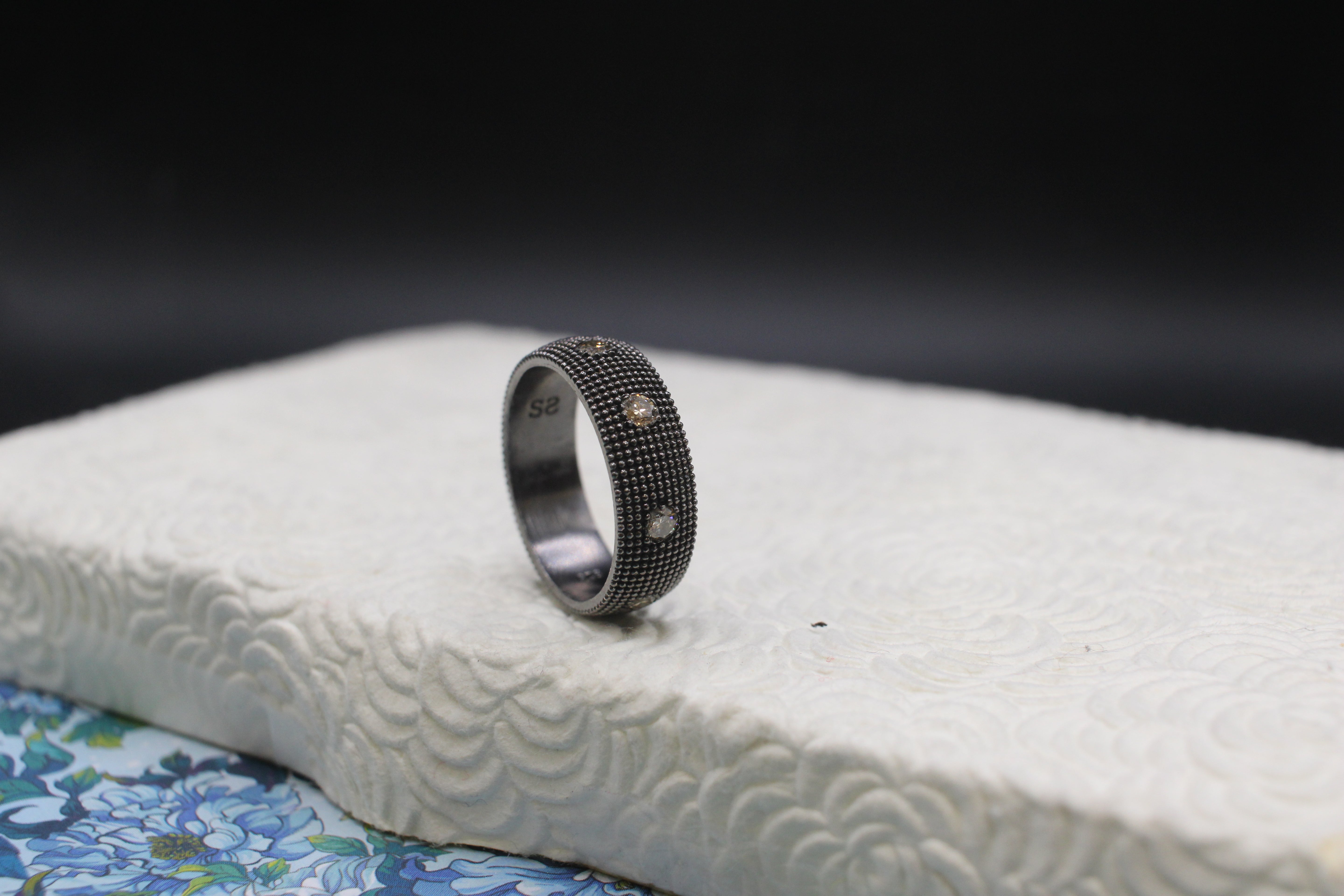 Eva Band