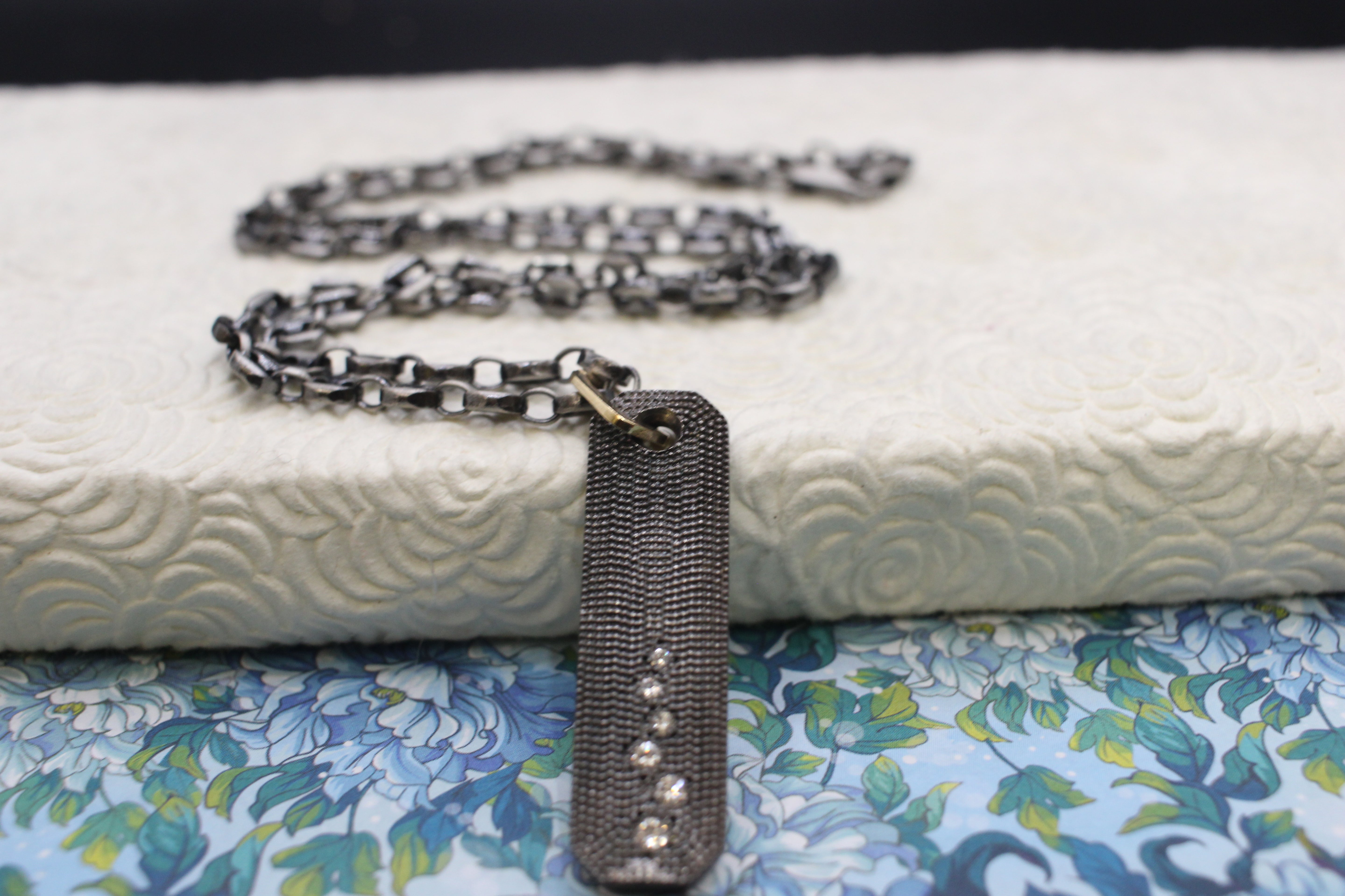 Royce Bar Pendant