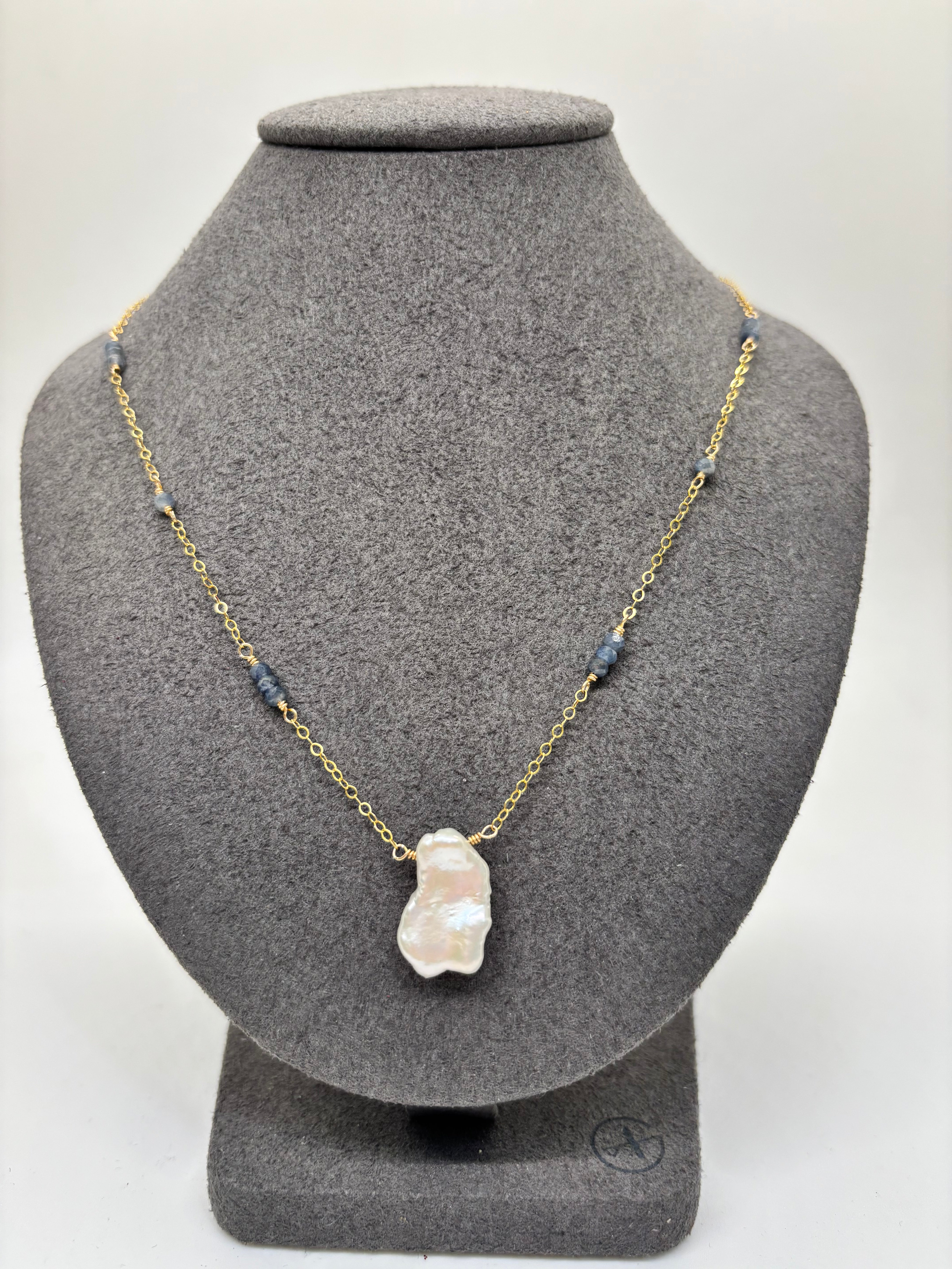 Keshi Pearl & Sapphire Gold Necklace