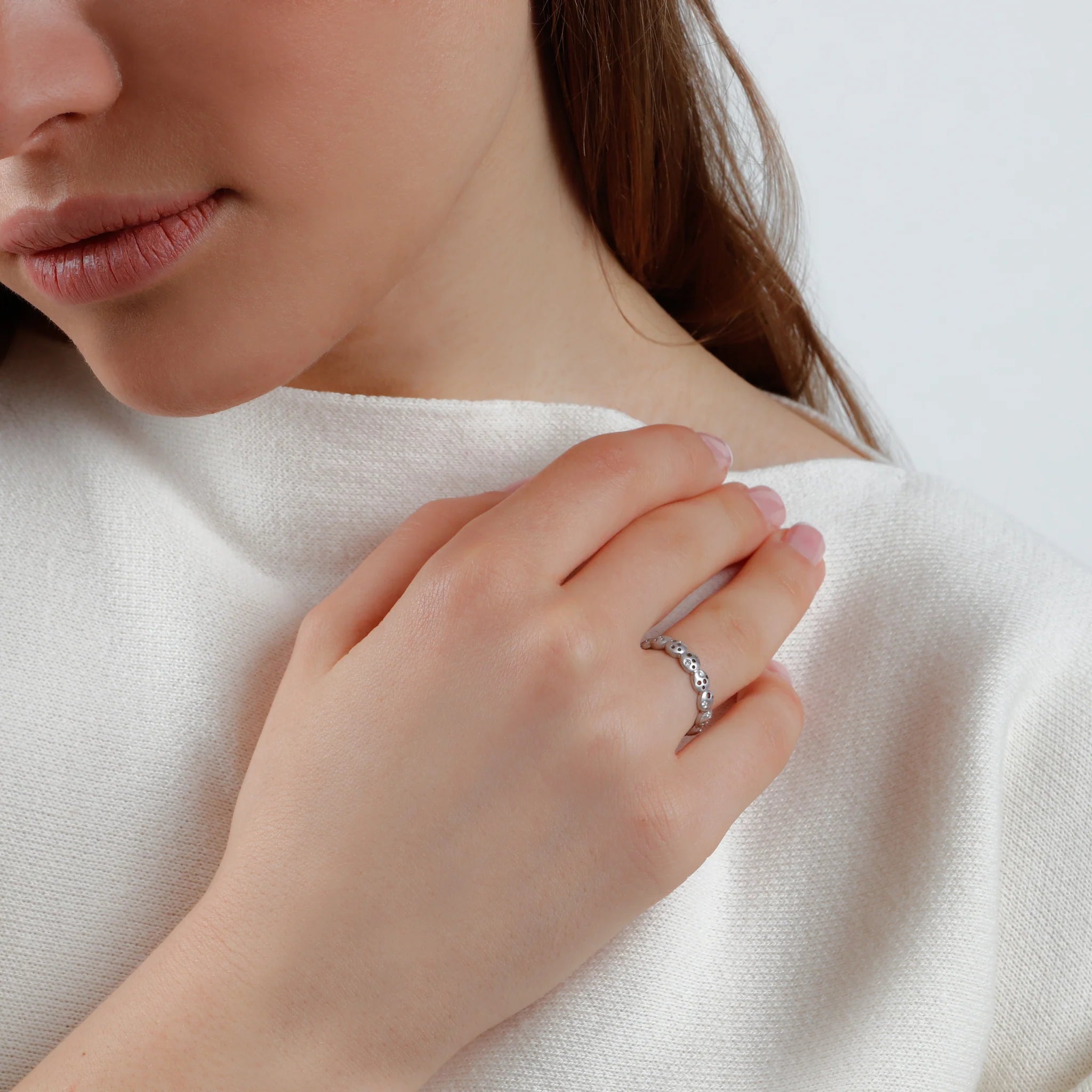 Moon & Stars All Oculus Coin Eternity Band