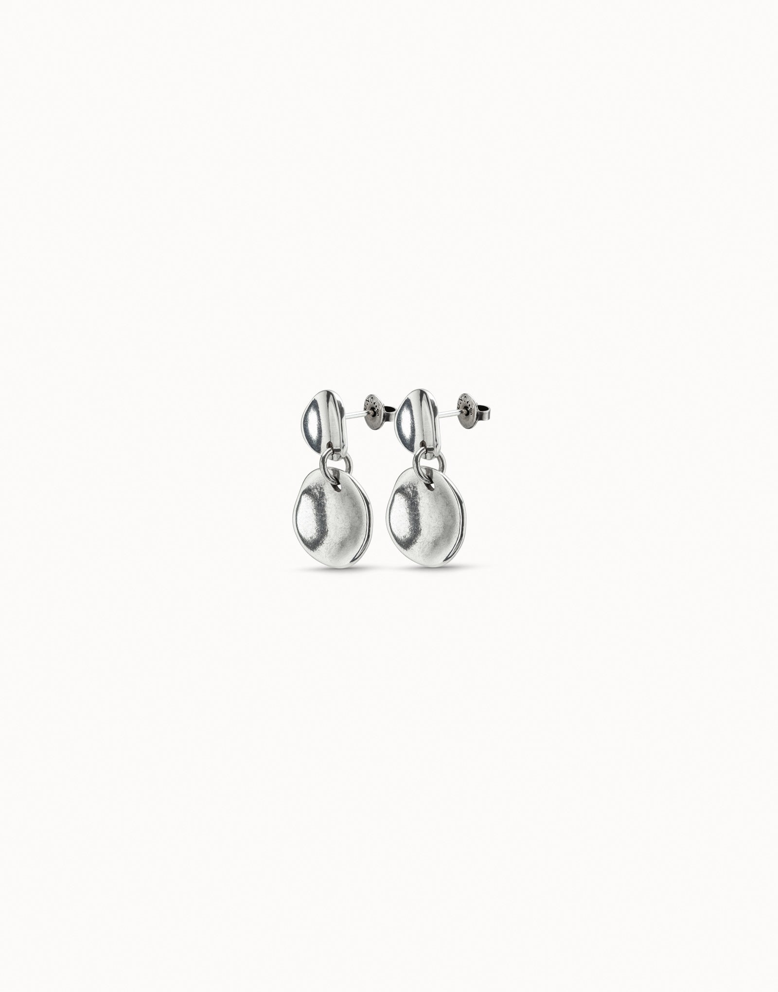 Circle drop earrings