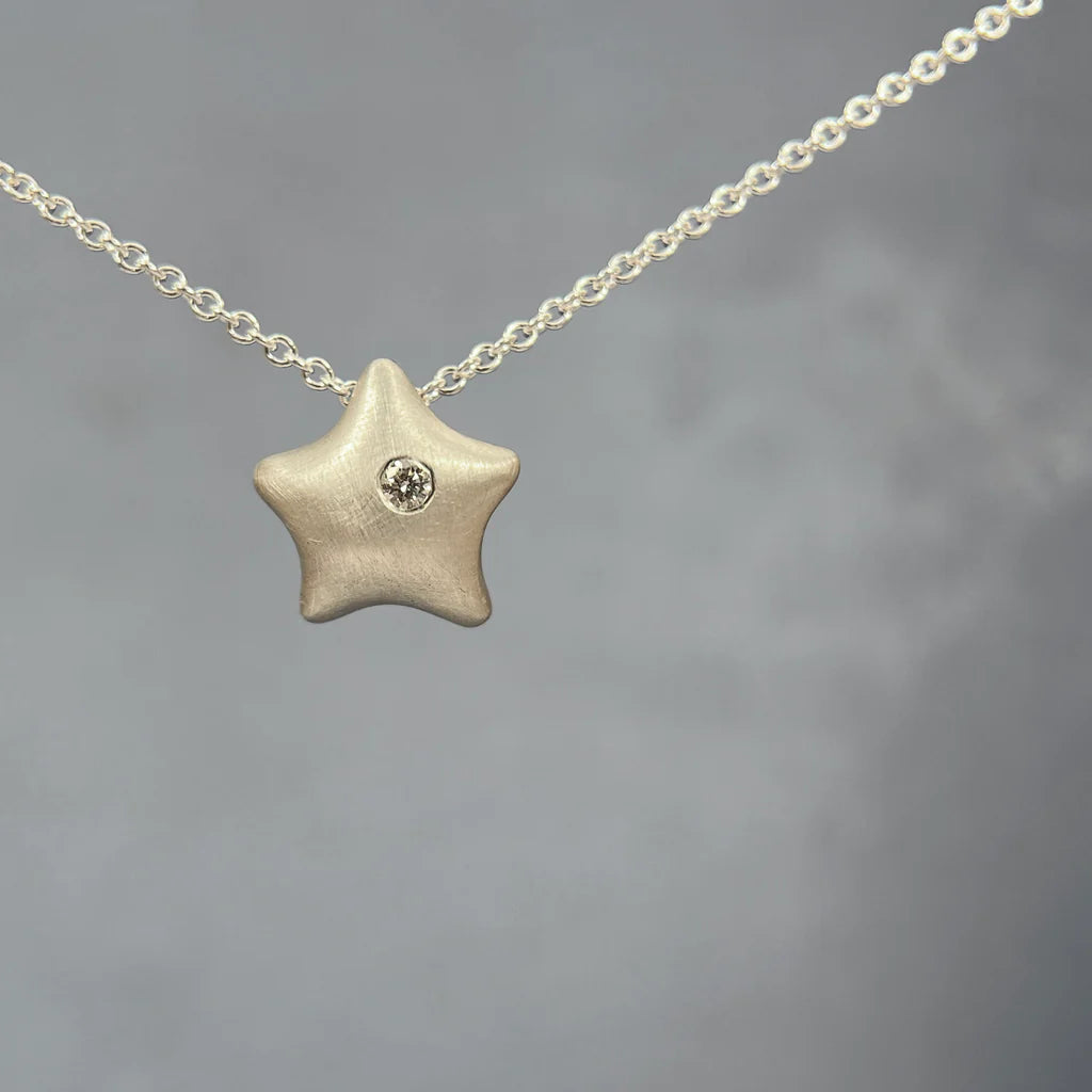 Puffy Starfish Necklace