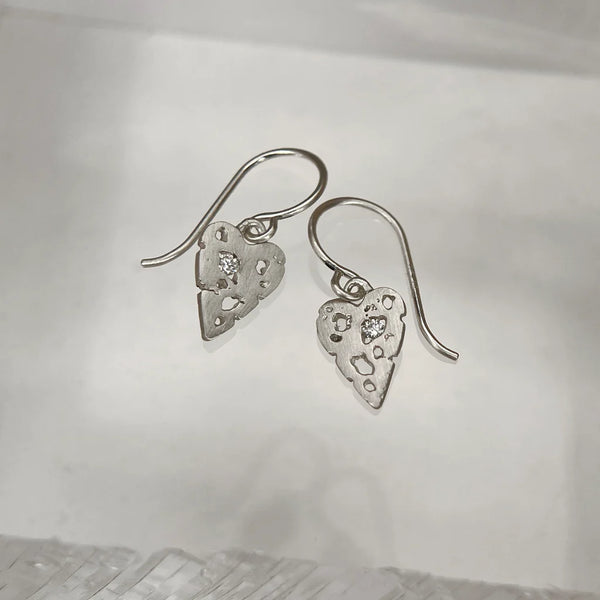 Shadow Heart Earrings - Wire